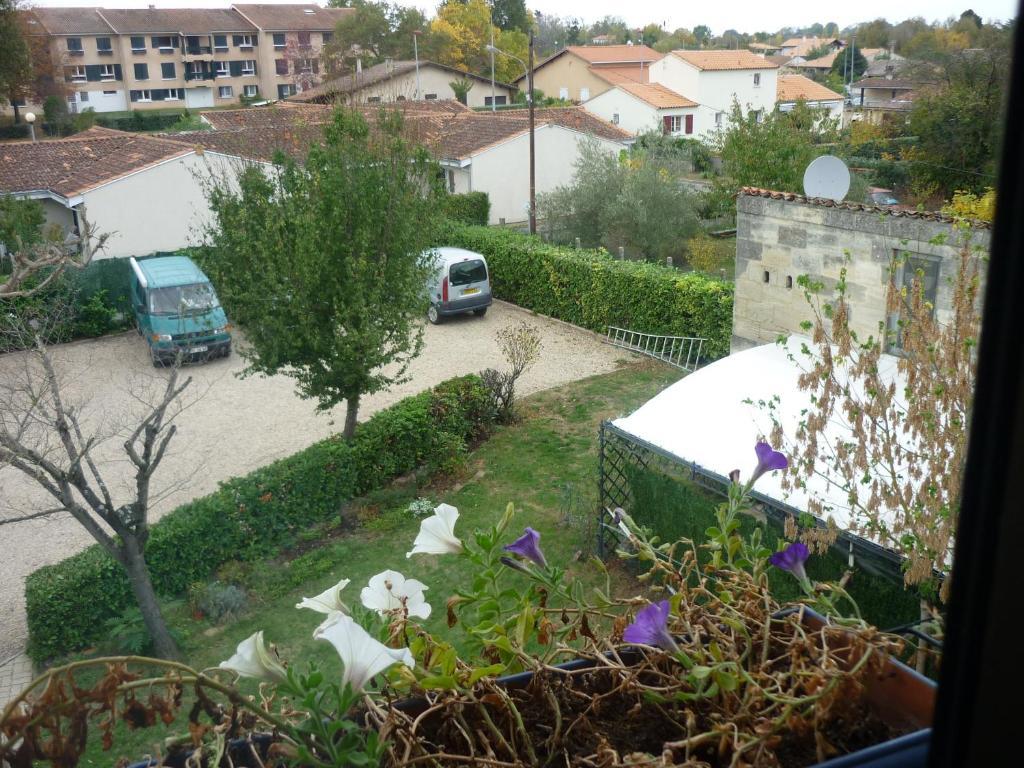 Hotel Entre 2 Mers Proche Bordeaux 卡尔邦布朗 外观 照片