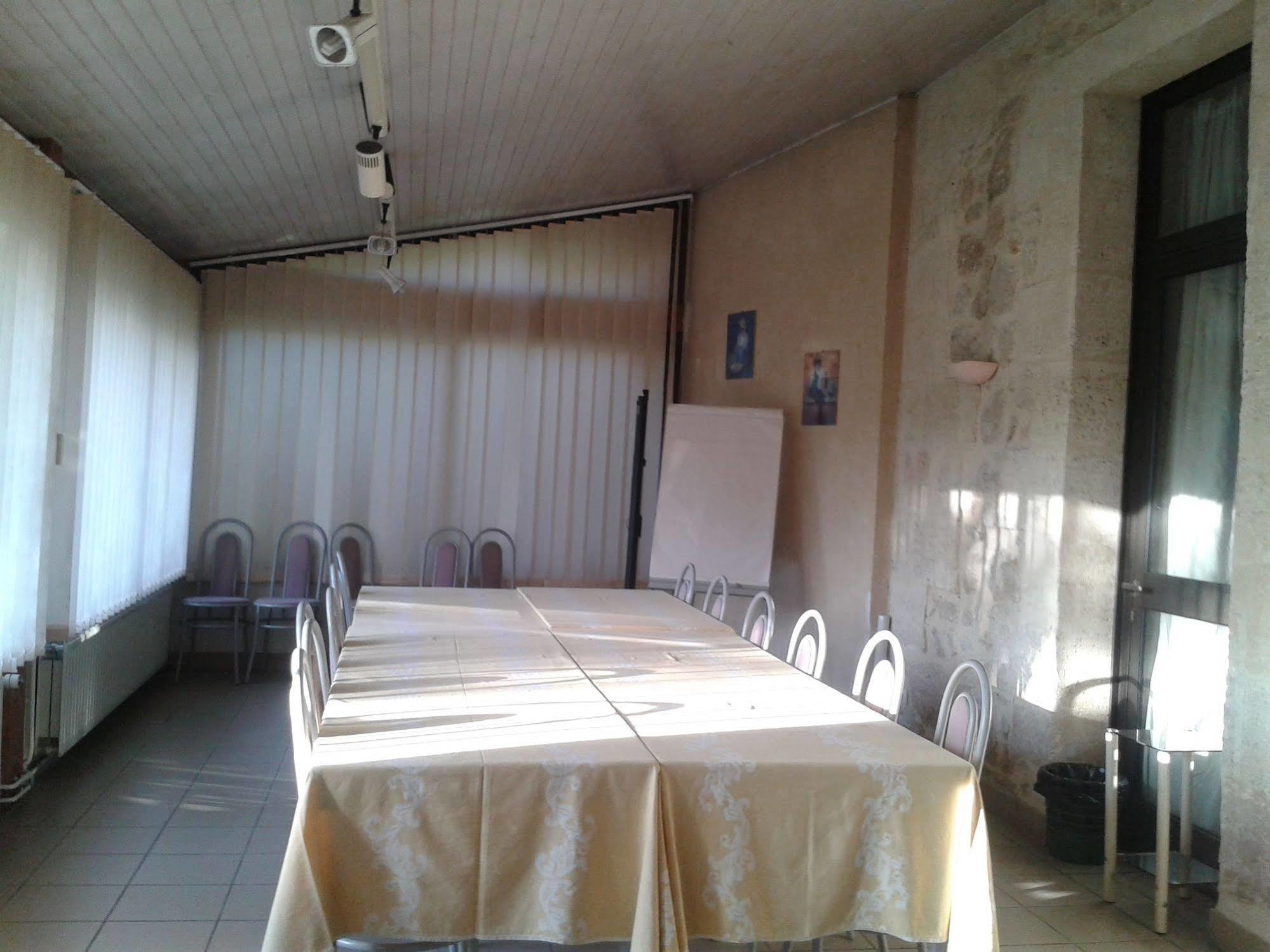 Hotel Entre 2 Mers Proche Bordeaux 卡尔邦布朗 外观 照片